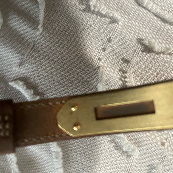 Hermès Kelly Watch , lightly worn ,in box .Price is firm🌺🌼🌸 - Picture 4 of 10